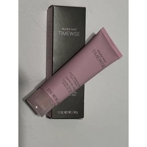 Mary Kay TIMEWISE Age Minimize 3D Day Cream New